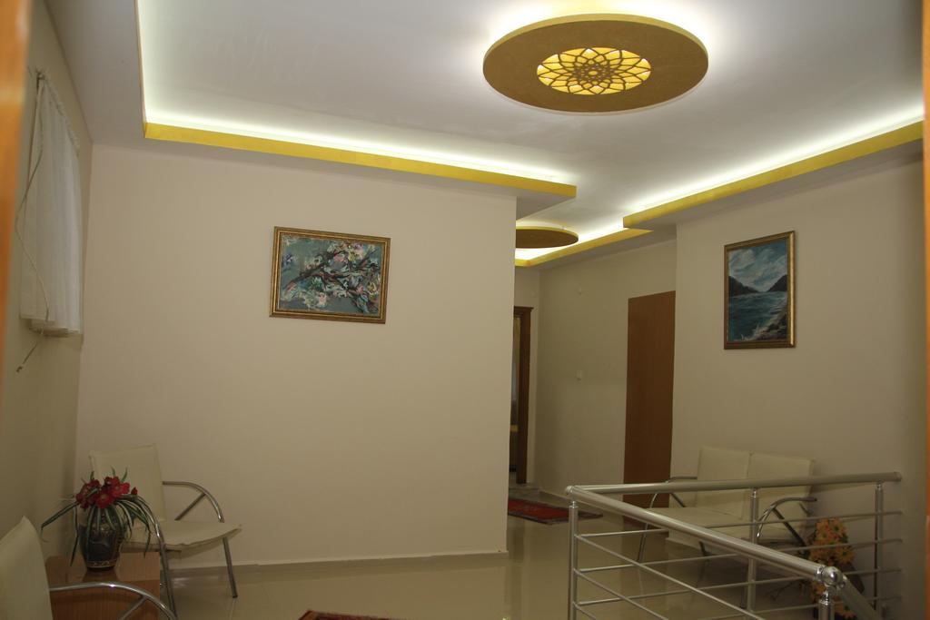 Vatan Hotel İzmir Exterior foto